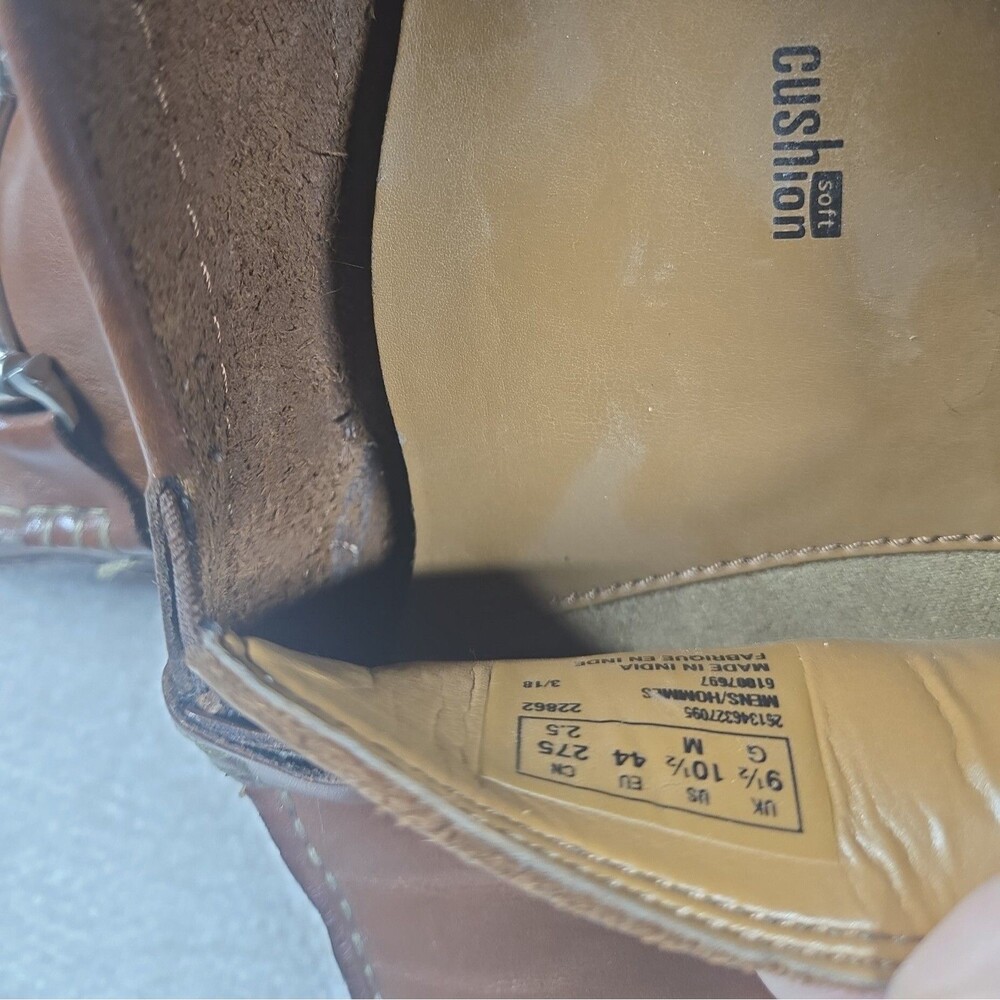 Clarks Men's Loafer 10.5 Brown Leather Driving Moccasins Horsebit Old Money Shoe - Picture 7 of 14